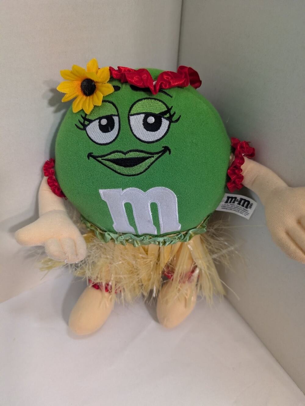M&M's Green Character Plush Stuffed Animal Hula Skirt Lei Flower Toy 6.5" Tall